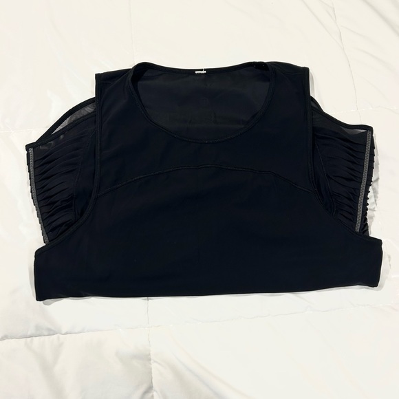 Lululemon Black Tank - Picture 1 of 4